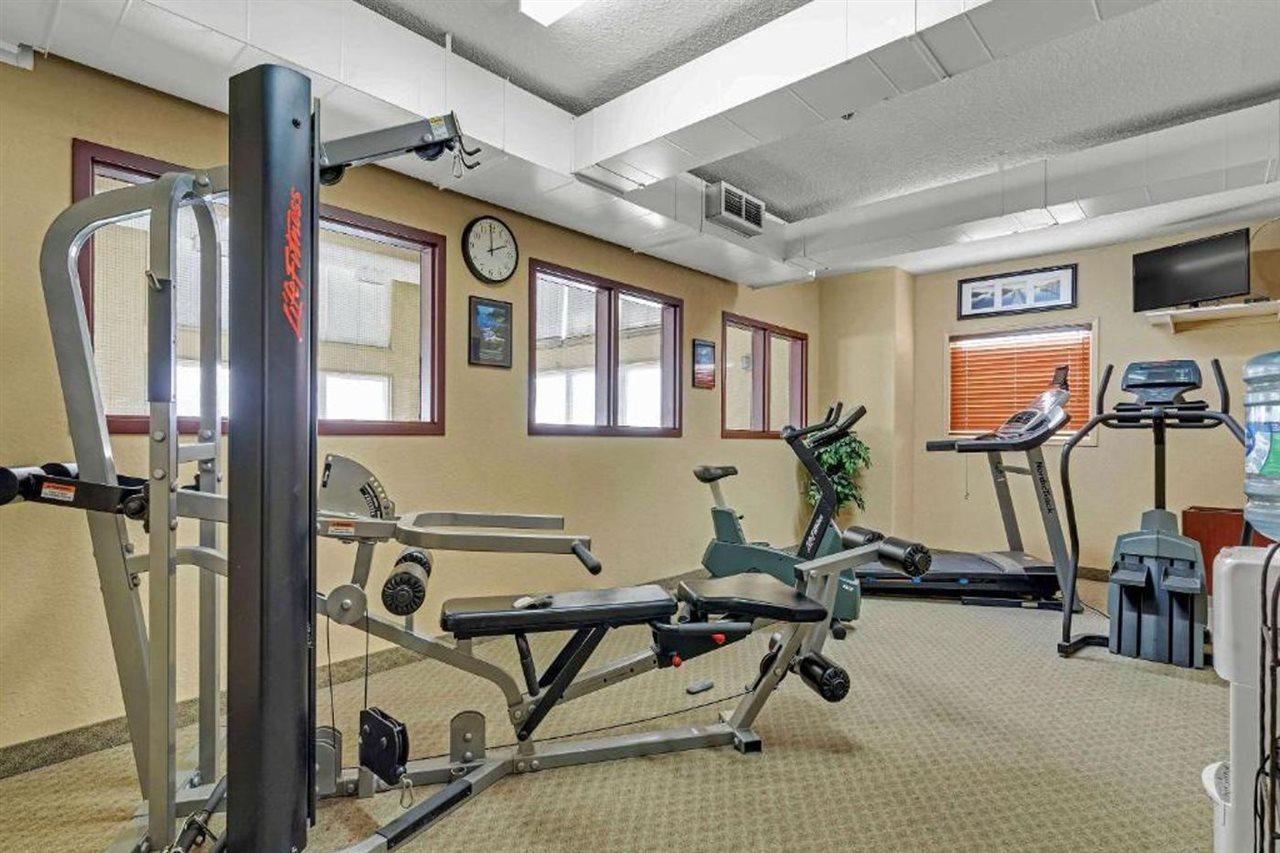 Quality Inn & Suites Grimsby Εξωτερικό φωτογραφία